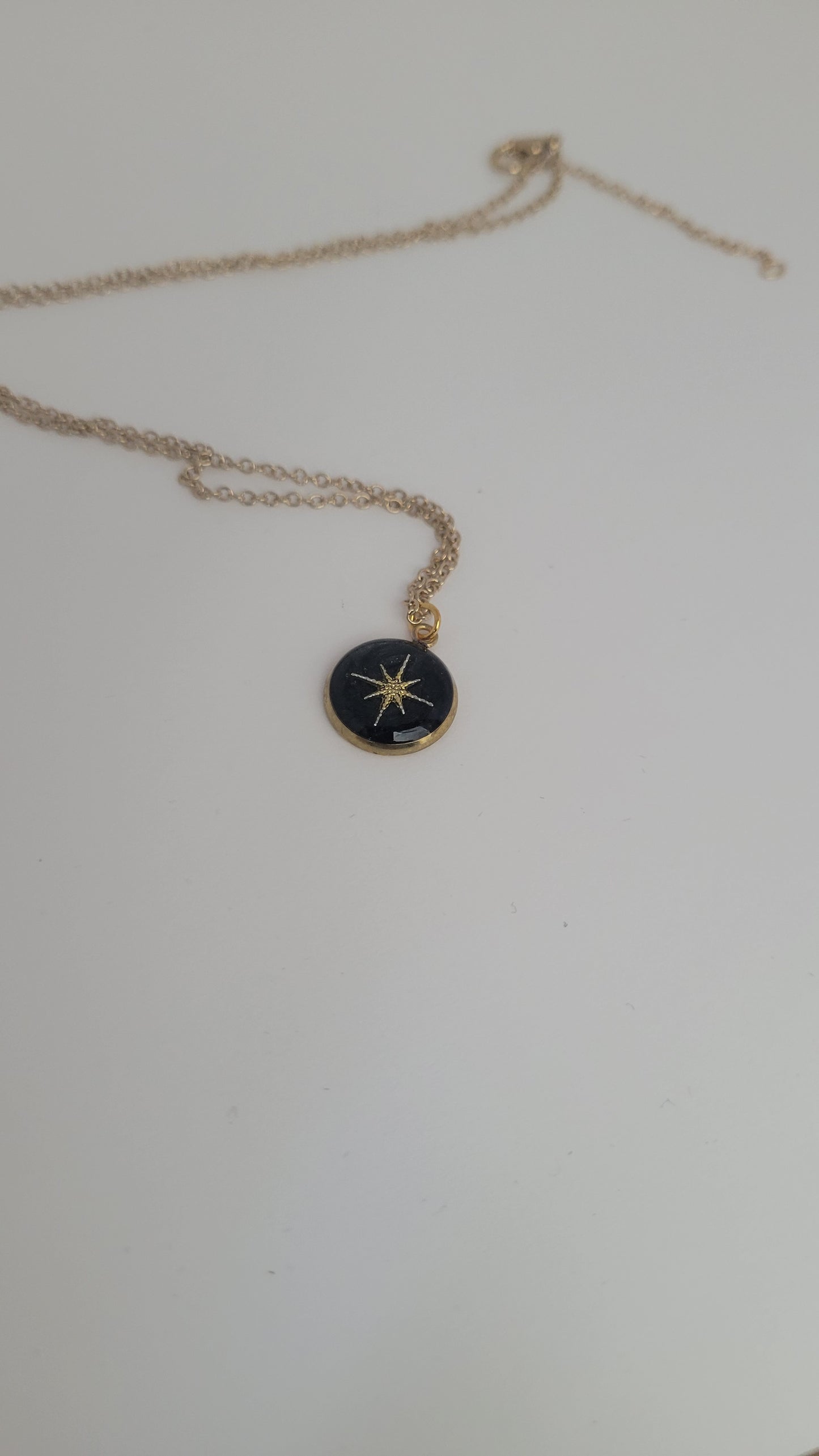 Cielo y noche minimalista