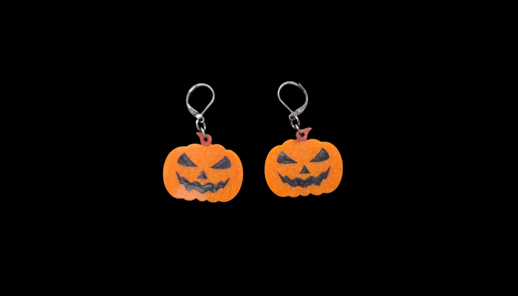 Halloween dangles earrings